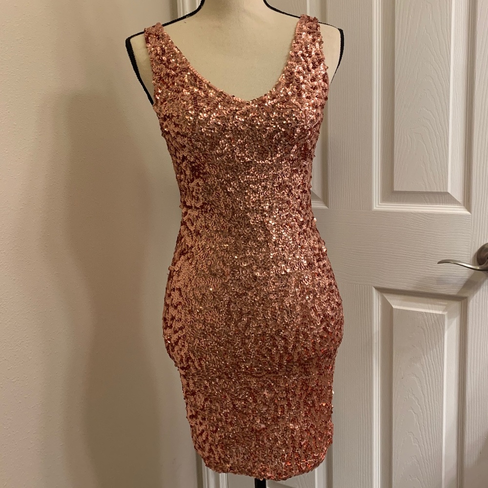 Sequin Rose gold Bodycon Dress (S)